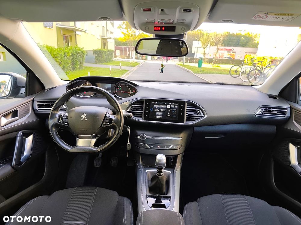 Peugeot 308 - 19