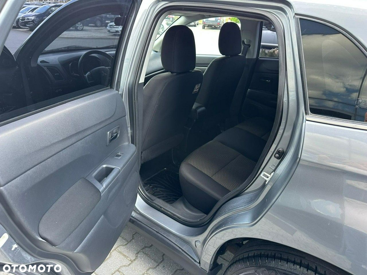 Mitsubishi ASX 1.8 DI-D 2WD Invite - 8