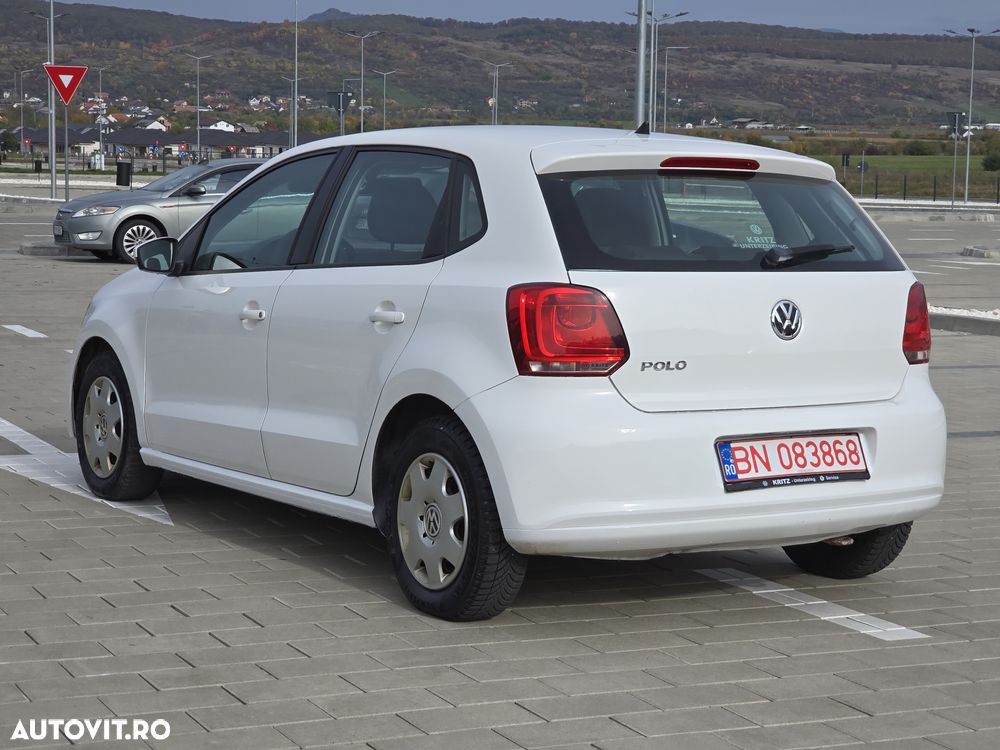 Volkswagen Polo 1.2 Attractive - 4