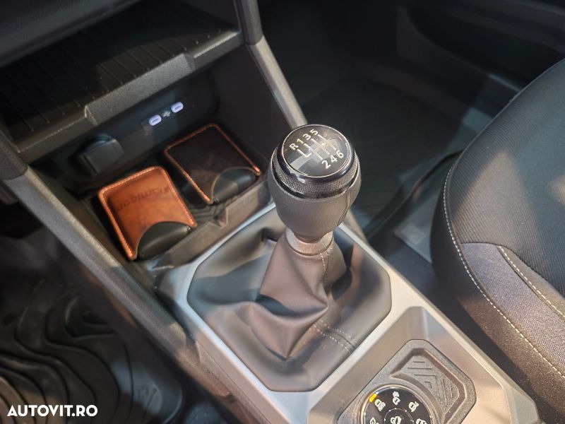Dacia Duster TCe 130 4X4 MHEV Journey - 17