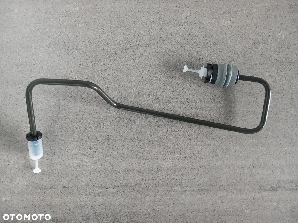 Rura / przewód wysprzęglika pompy sprzęgła Ford C-Max, Focus, Kuga, Connect 2337451 - 1