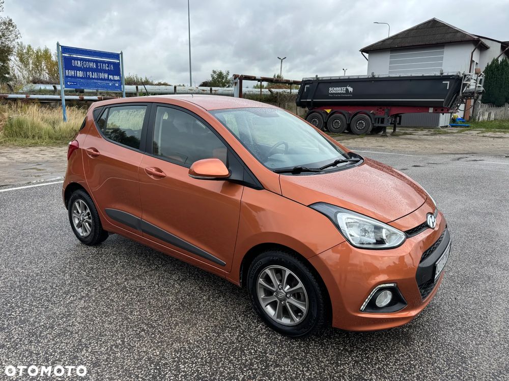 Hyundai i10 1.0 Premium - 10