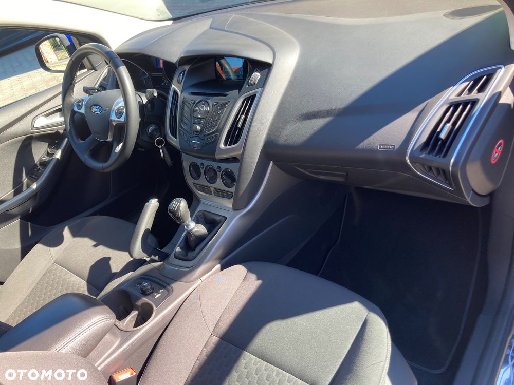 Ford Focus 1.0 EcoBoost Start-Stopp-System Business Edition - 6