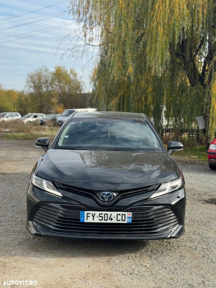 Toyota Camry Business Edition - 1