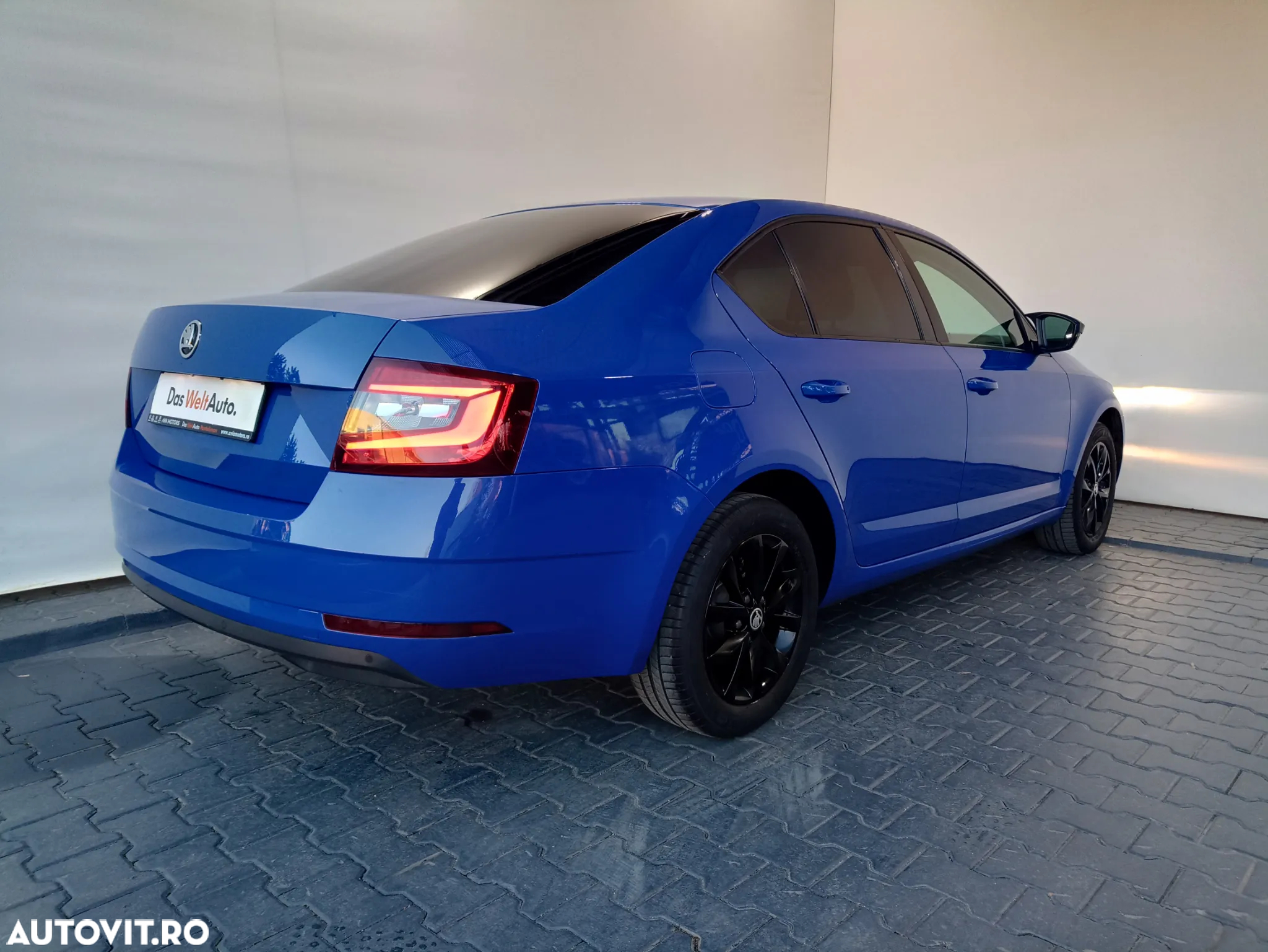 Skoda Octavia 1.6 TDI DSG Style - 34