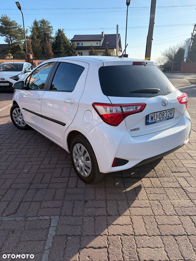 Toyota Yaris 1.5 Active - 8