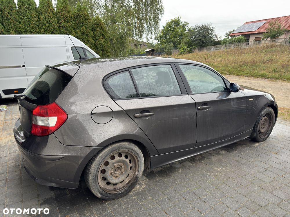 BMW 1 Series 2005 photo 5