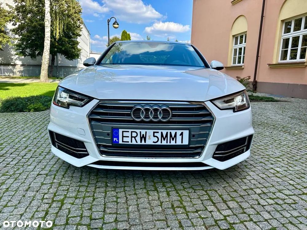 Audi A4 - 8