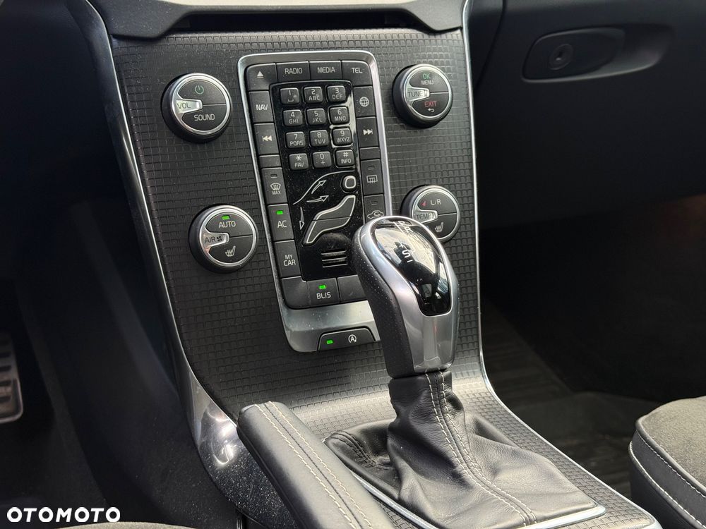 Volvo V40 - 10