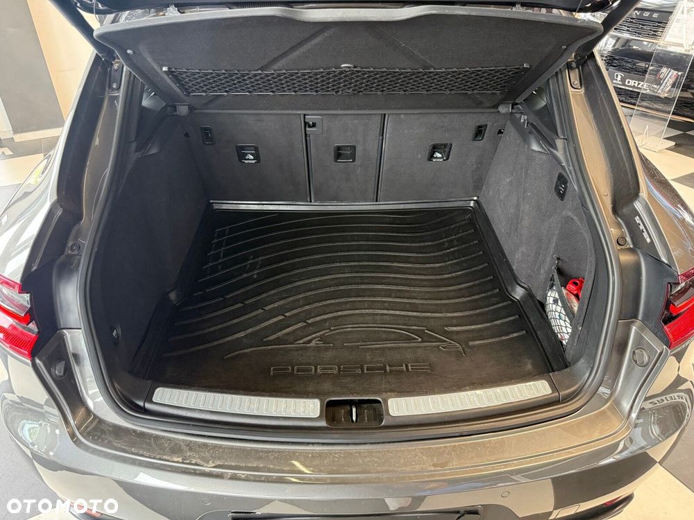 Porsche Macan - 9