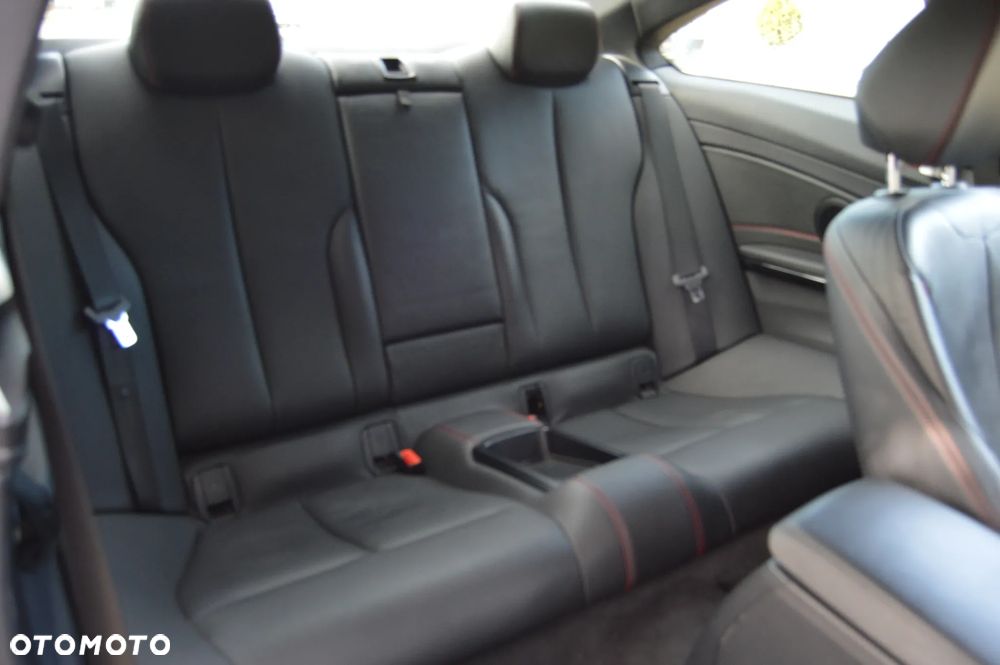 BMW Seria 4 420d Sport-Aut - 30