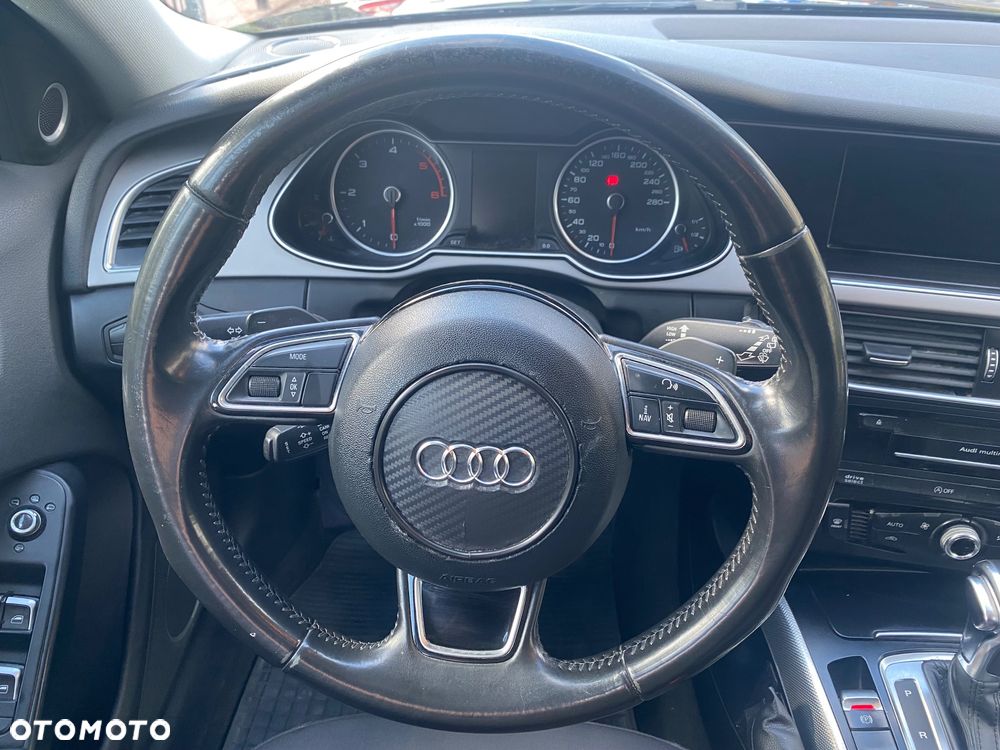 Audi A4 Allroad (clean diesel) 2.0 TDI DPF S tron - 2