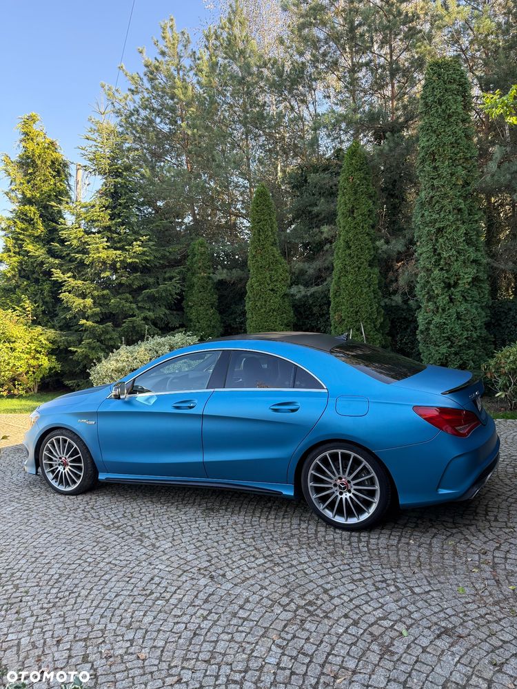 Mercedes-Benz CLA 45 AMG 4-Matic - 5