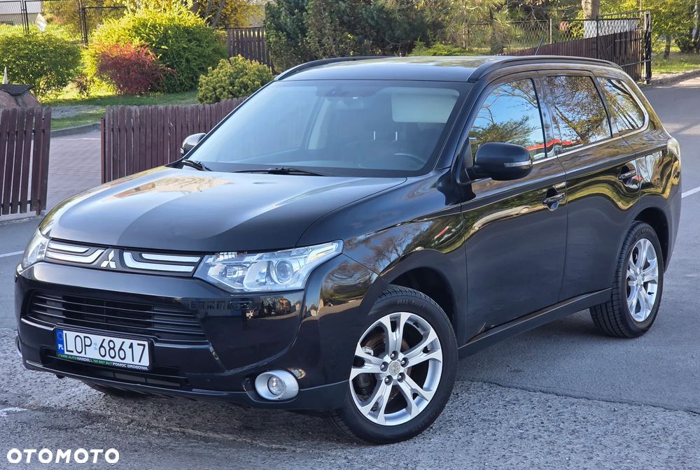 Mitsubishi Outlander 2.0 Intense + - 2