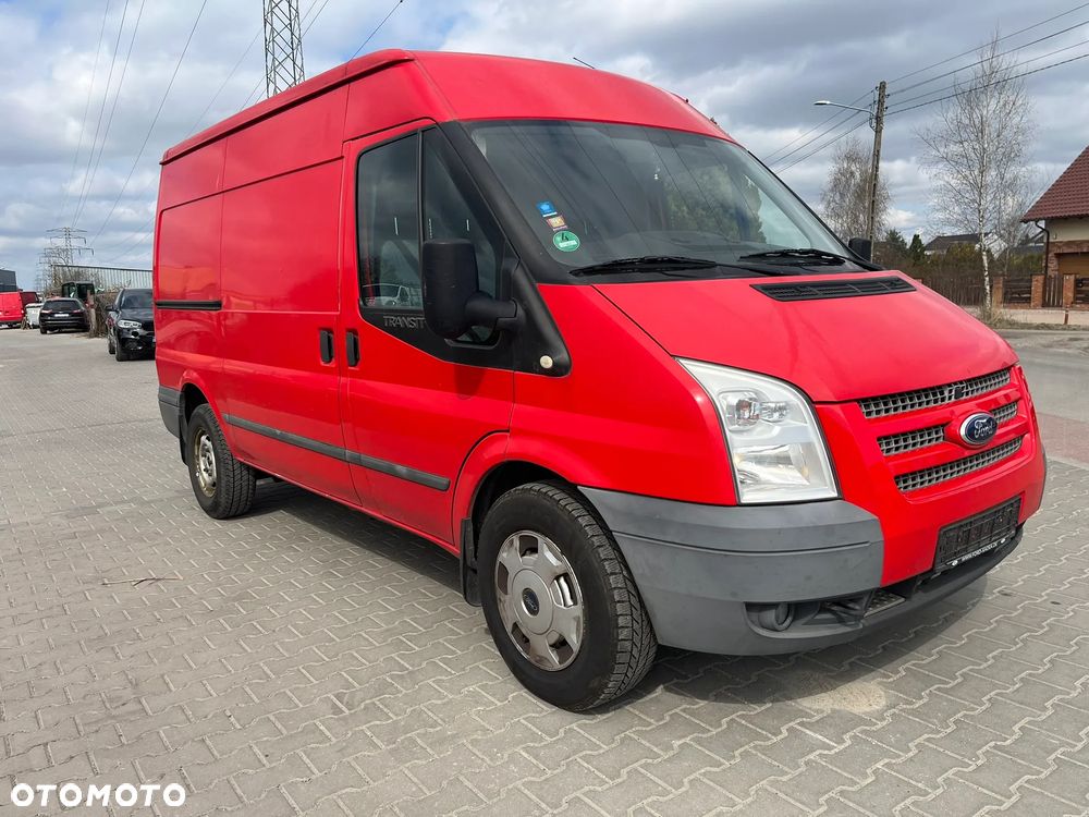 Ford Transit - 1
