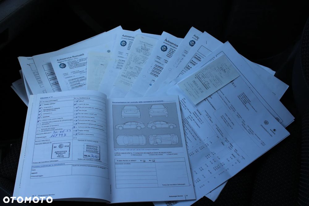 Volkswagen Touran 1.6 TDI DPF Comfortline - 33