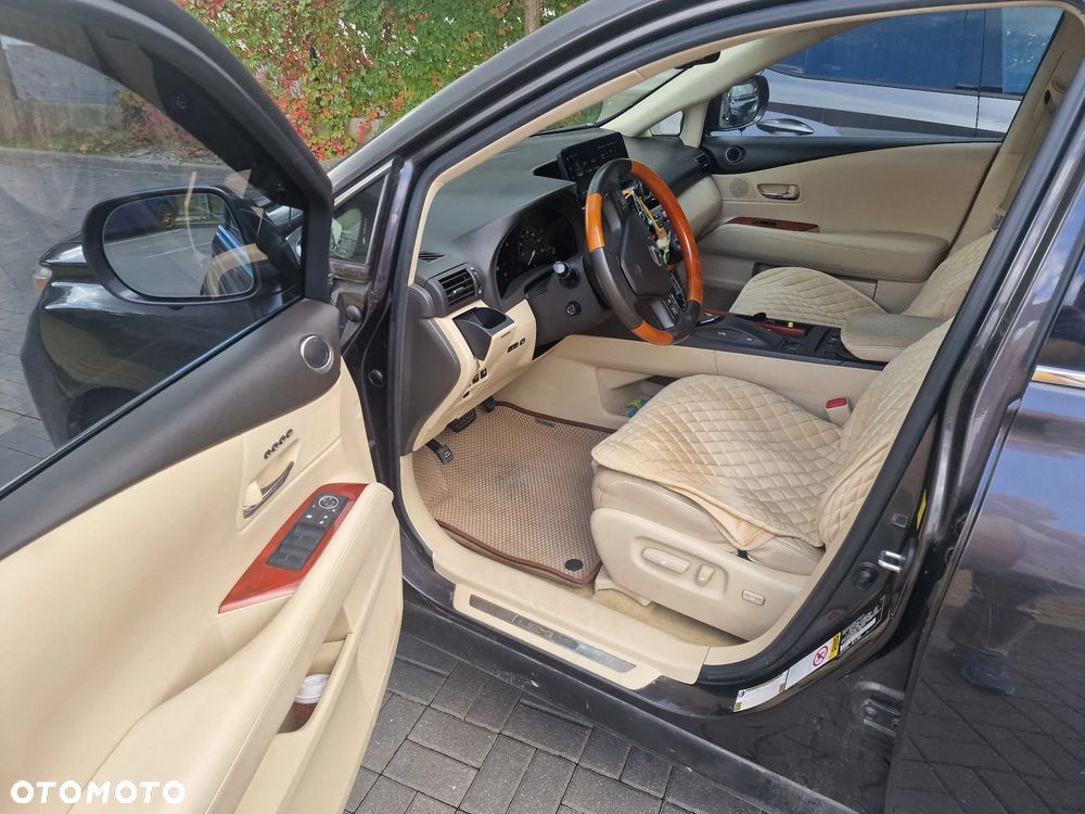Lexus RX - 10