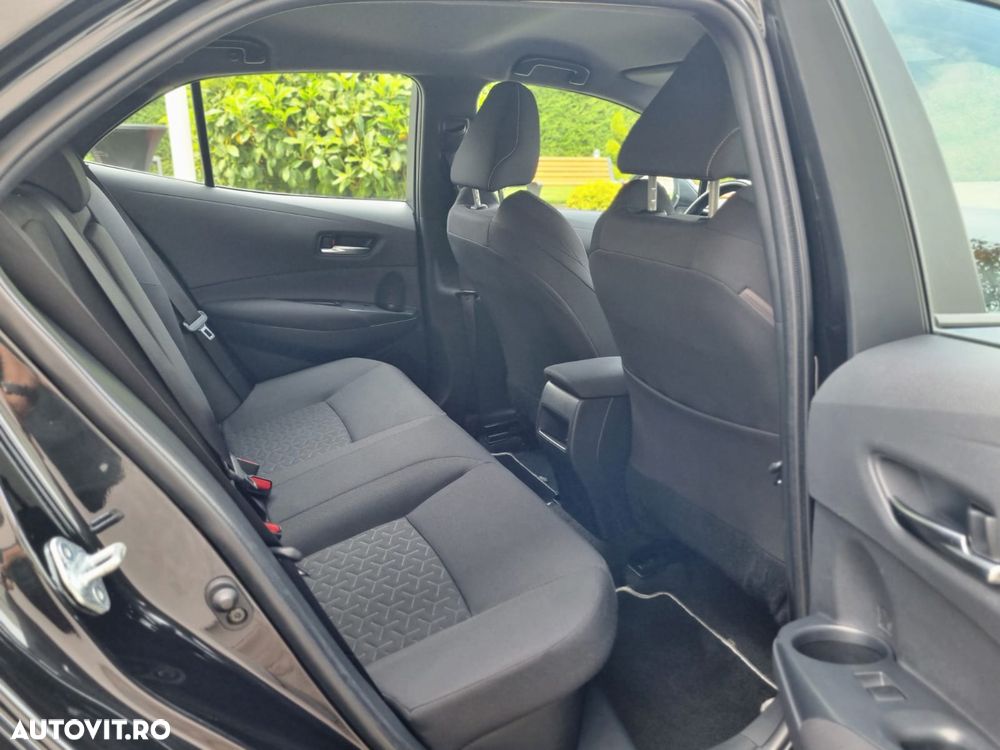 Toyota Corolla 1.8 Hybrid Comfort - 11