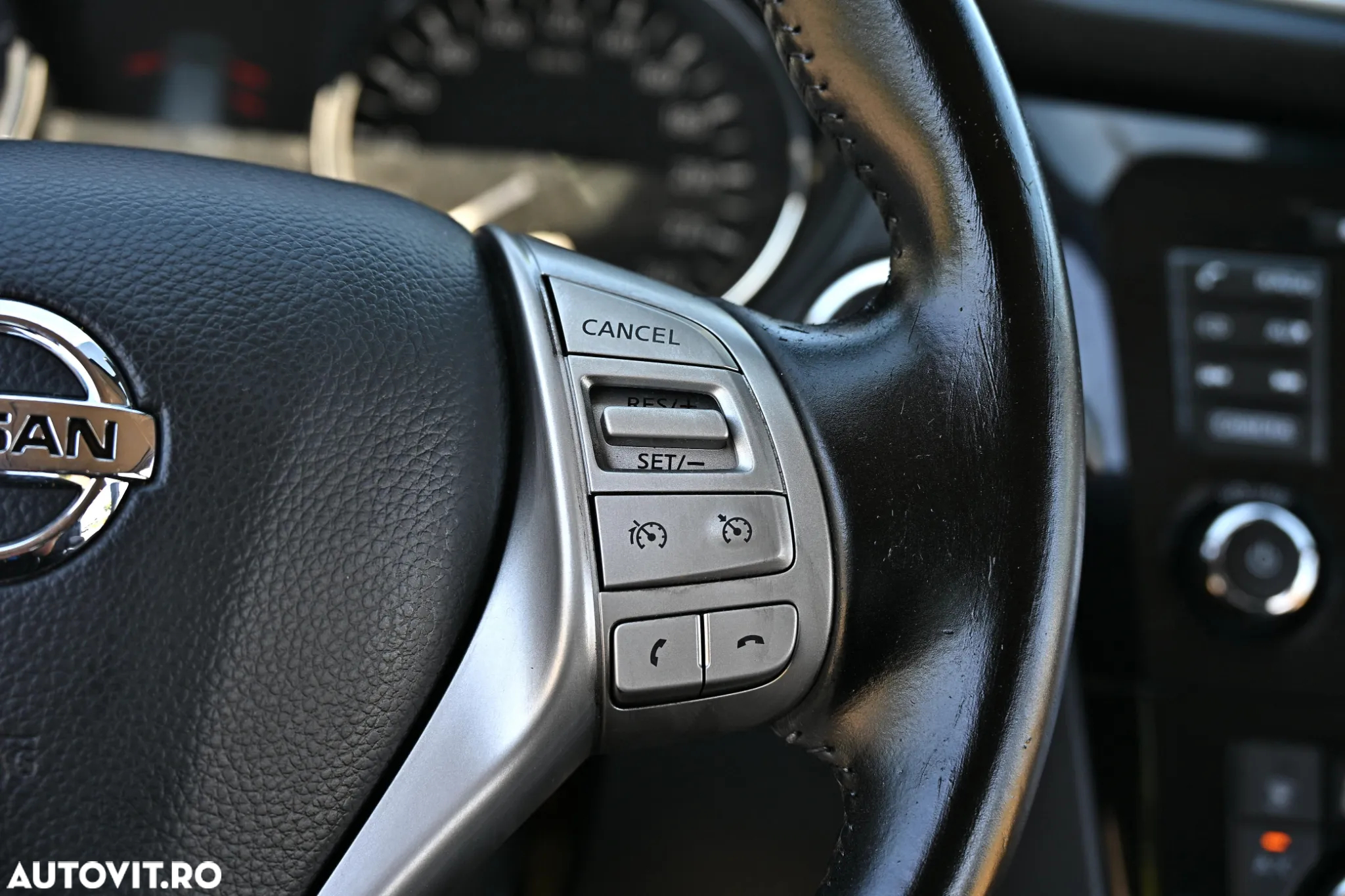 Nissan Qashqai 1.5 DCI TEKNA - 23