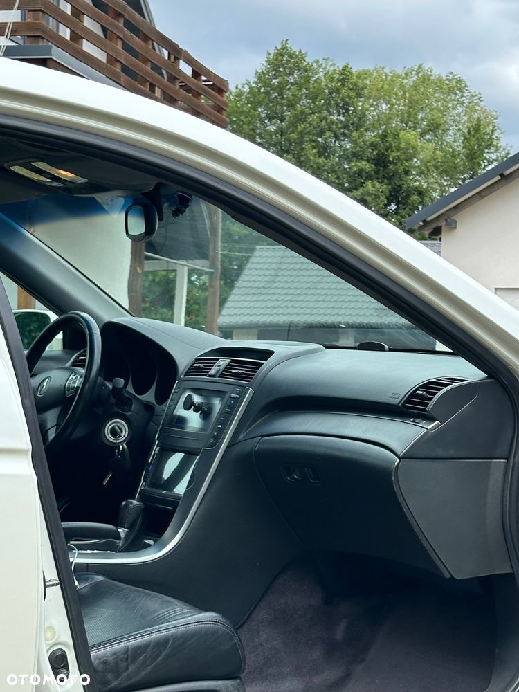 Acura TL - 23