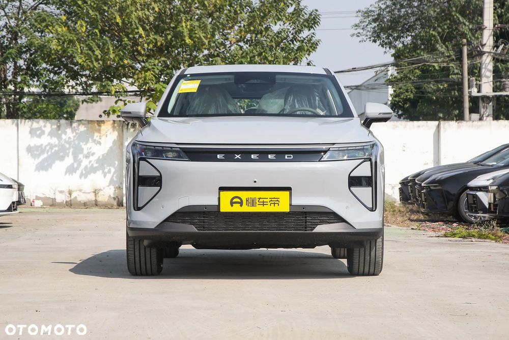 Omoda 9 1.5 Super Hybrid Exclusive AWD - 2