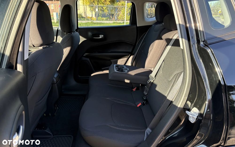 Jeep Compass 1.4 MultiAir Limited - 23