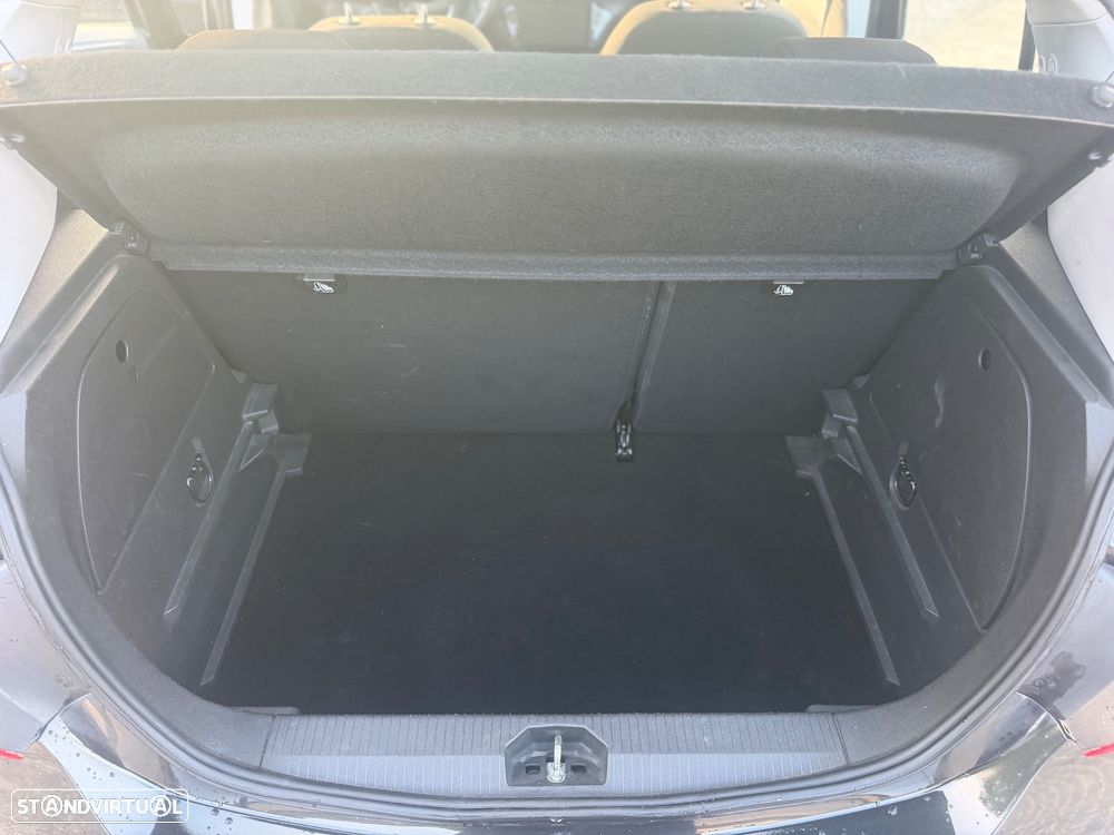 Opel Corsa 1.2 Enjoy - 15
