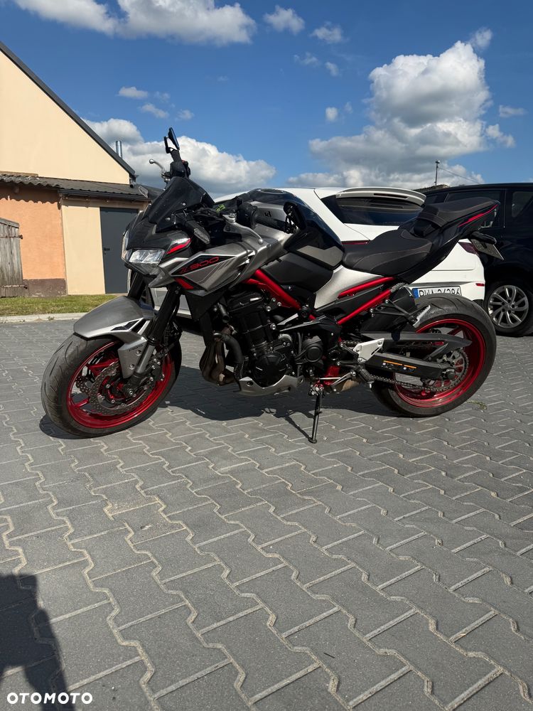 Kawasaki Z 900 - 5