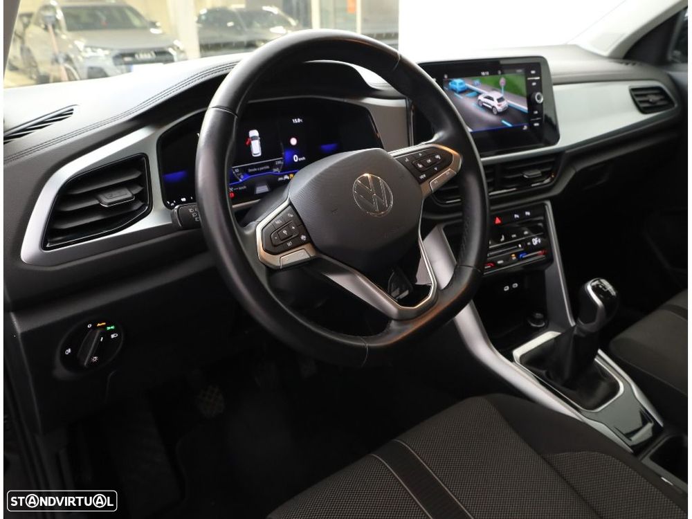 VW T-Roc 1.0 TSI Life - 24