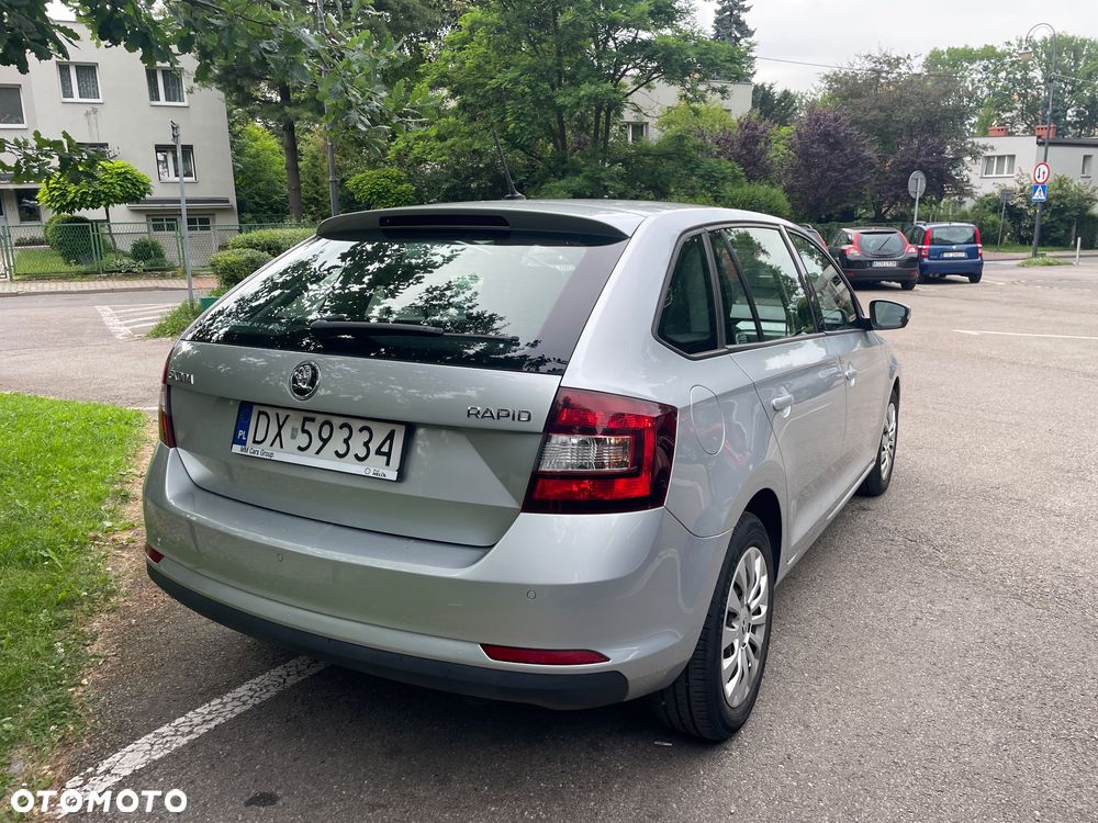 Skoda RAPID 1.0 TSI Ambition - 8