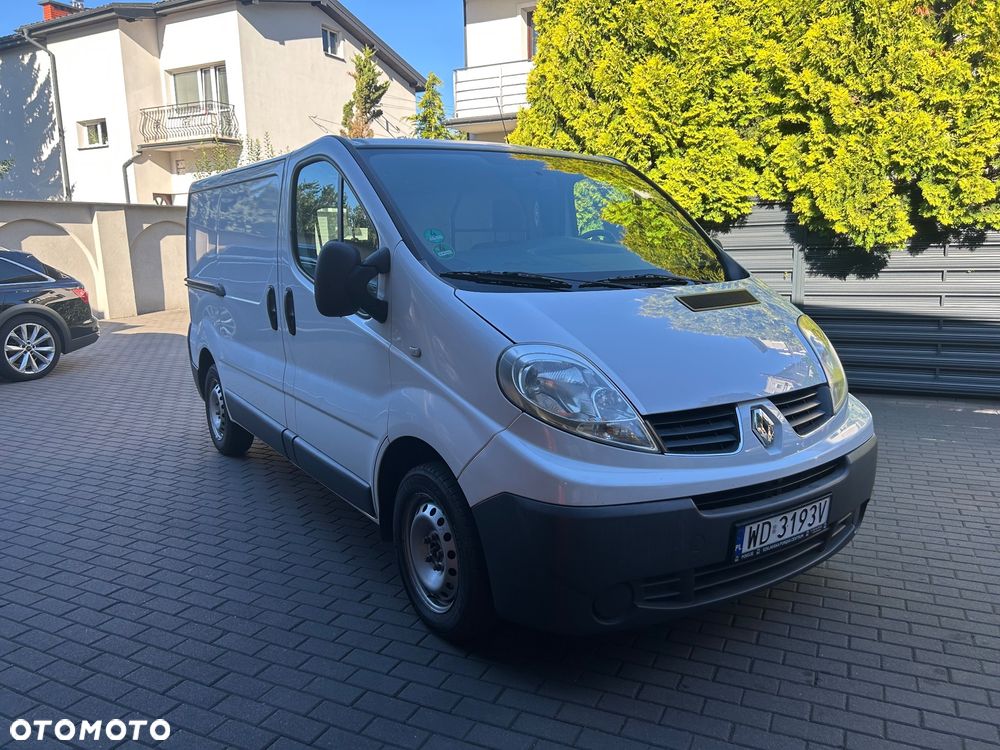 Renault Trafic - 13