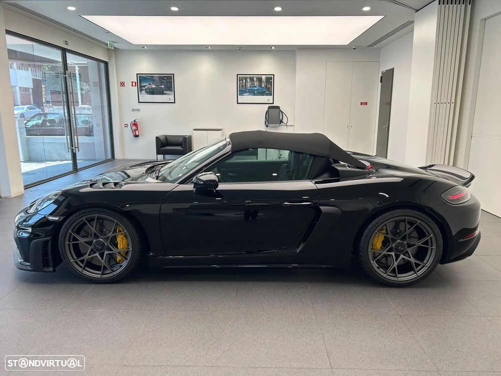 Porsche 718 - 2