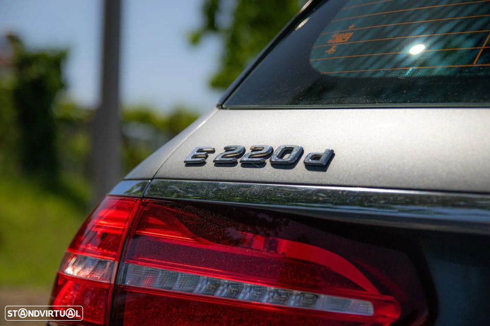Mercedes-Benz E 220 d Avantgarde+ - 37