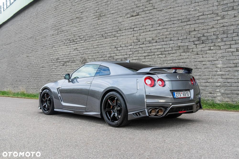 Nissan GT-R Track Edition - 6