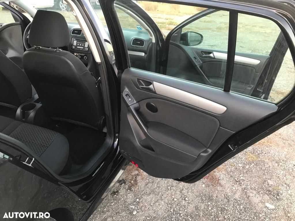 Volkswagen Golf 1.6 TDI BlueMotion Technology DPF Comfortline - 11