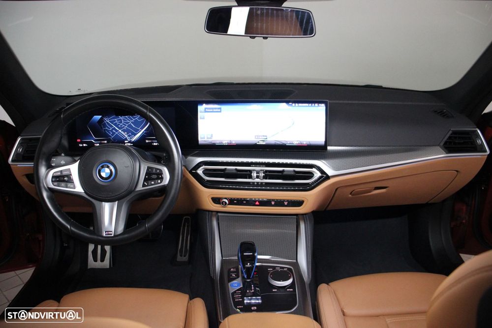 BMW i4 eDrive40 Pack Desportivo M - 8