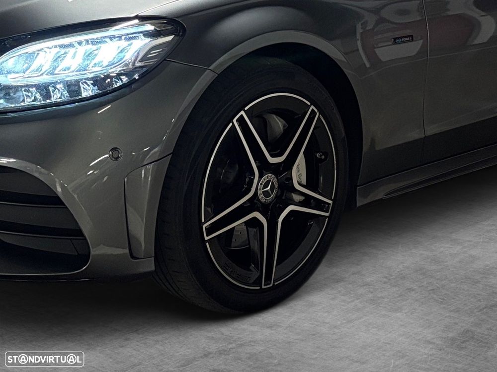 Mercedes-Benz C 300 de T 9G-TRONIC AMG Line — fotografia 17