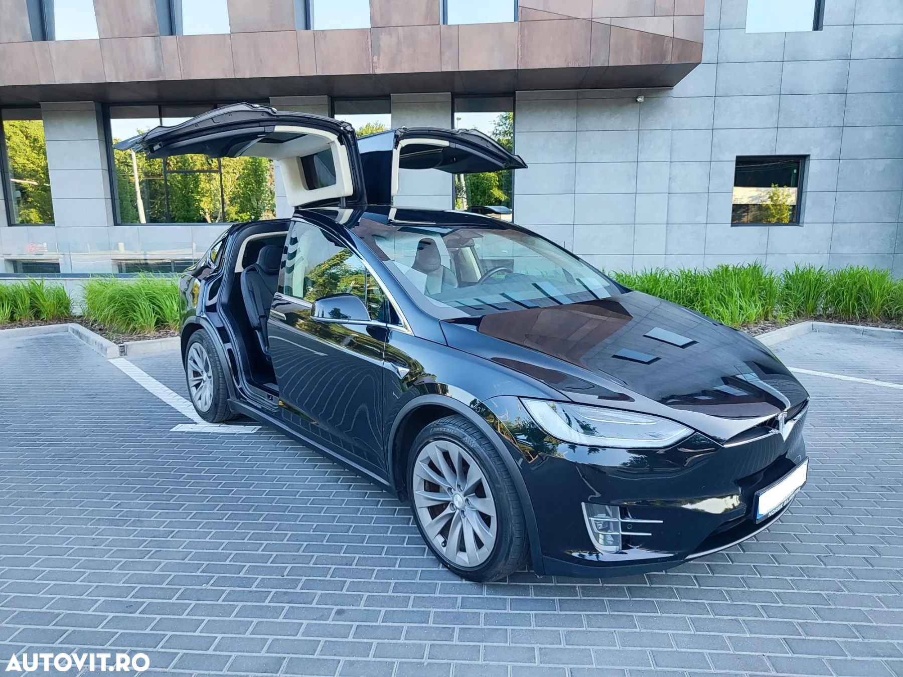 Tesla Model X P100D Allradantrieb - 9