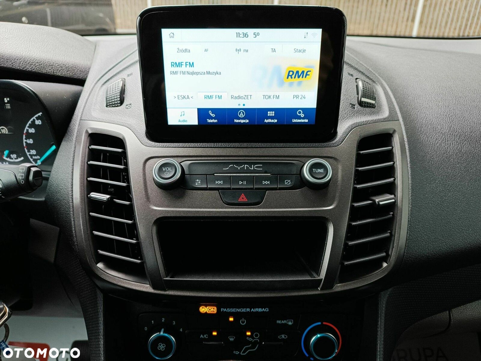 Ford Tourneo Connect 1.5 EcoBlue Trend PowerShift - 18