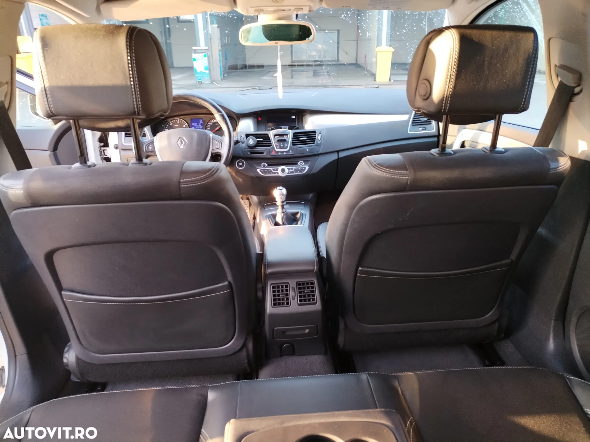 Renault Laguna - 4