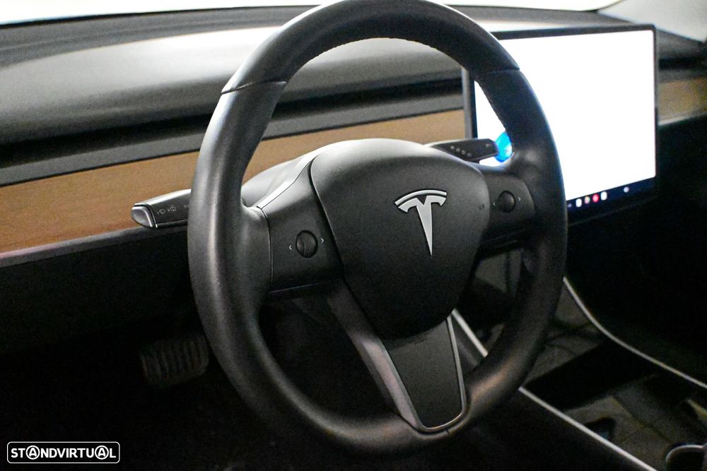 Tesla Model 3 Standard Range Plus RWD - 4