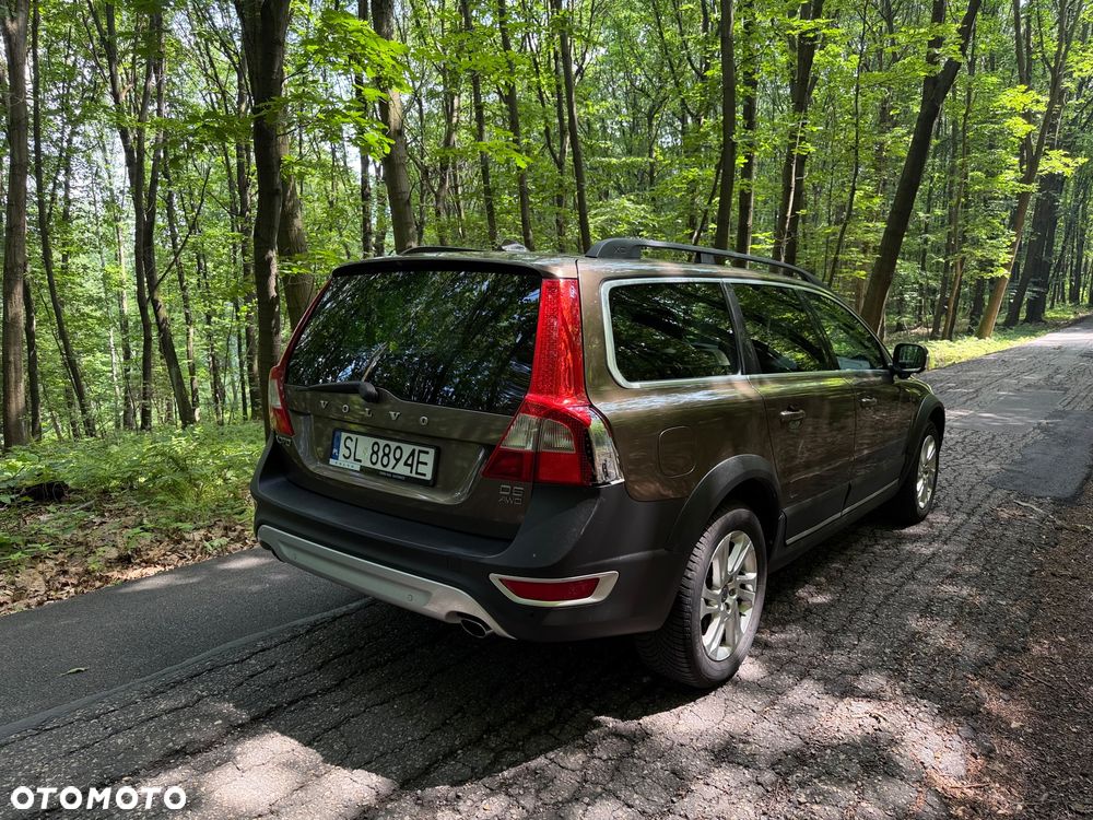 Volvo XC 70 D5 AWD Dynamic Momentum - 5