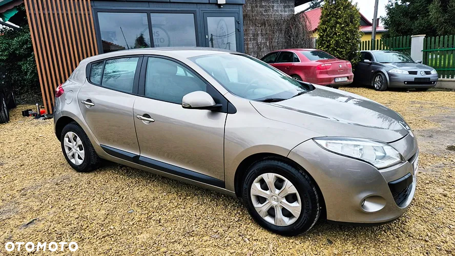 Renault Megane 1.6 16V 100 Expression - 8