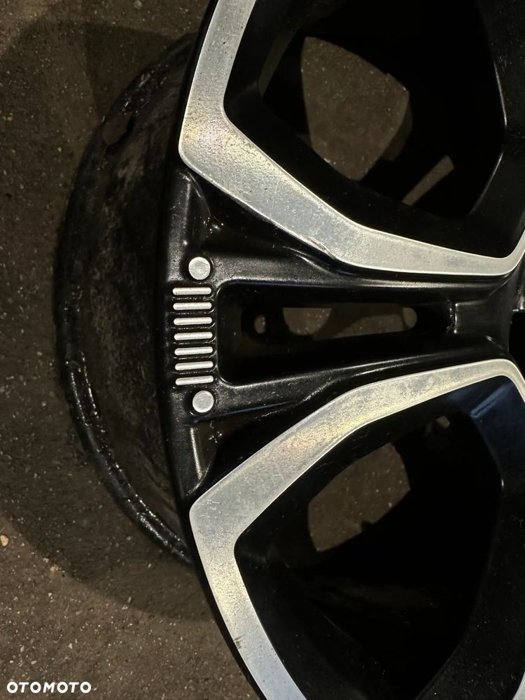 Felga Jeep Avenger 4x108 52197384 7J 18 ET 35 MOPAR 1szt felga - 3