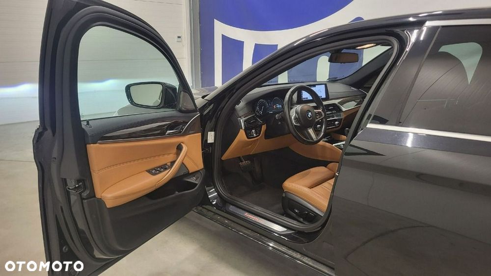 BMW Seria 5 - 12