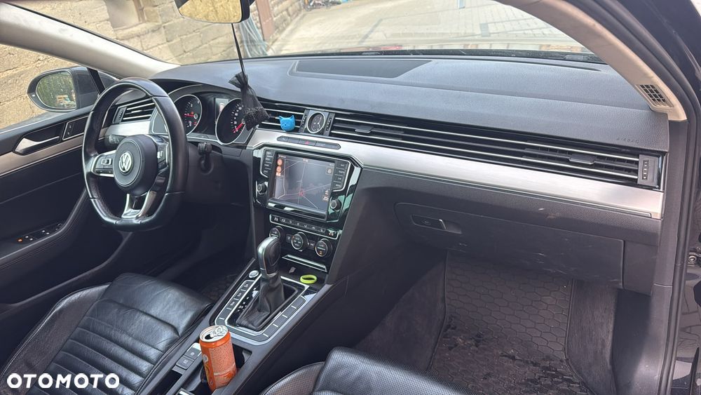 Volkswagen Passat 2.0 TDI SCR (BlueMotion Technology) DSG Highline - 16