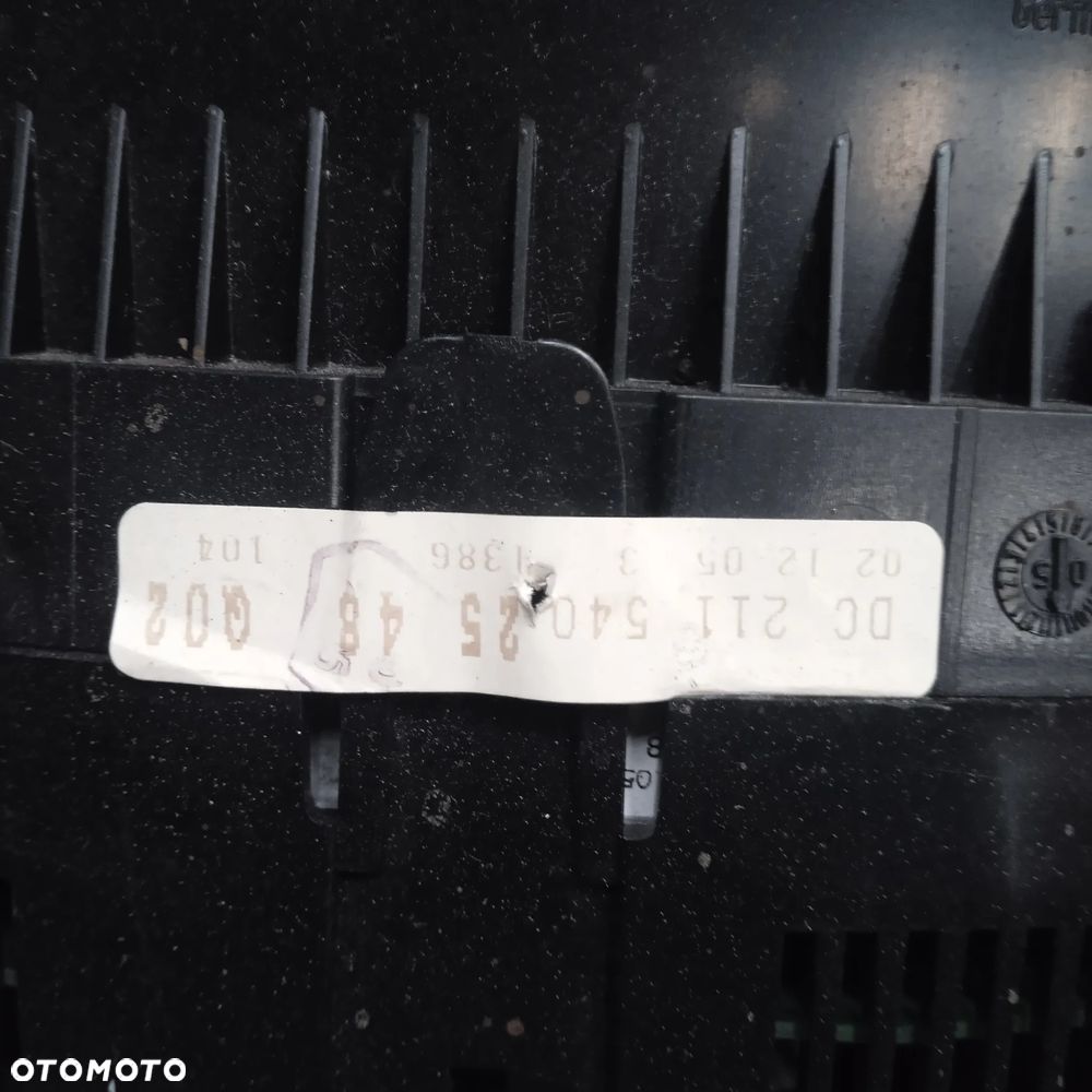 Licznik W211 3.0CDI A2115402548 - 2