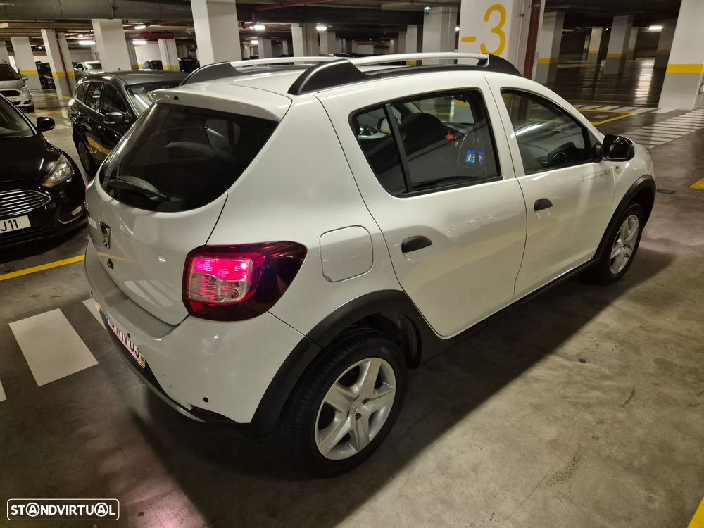 Dacia Sandero 1.0 TCe Stepway - 8