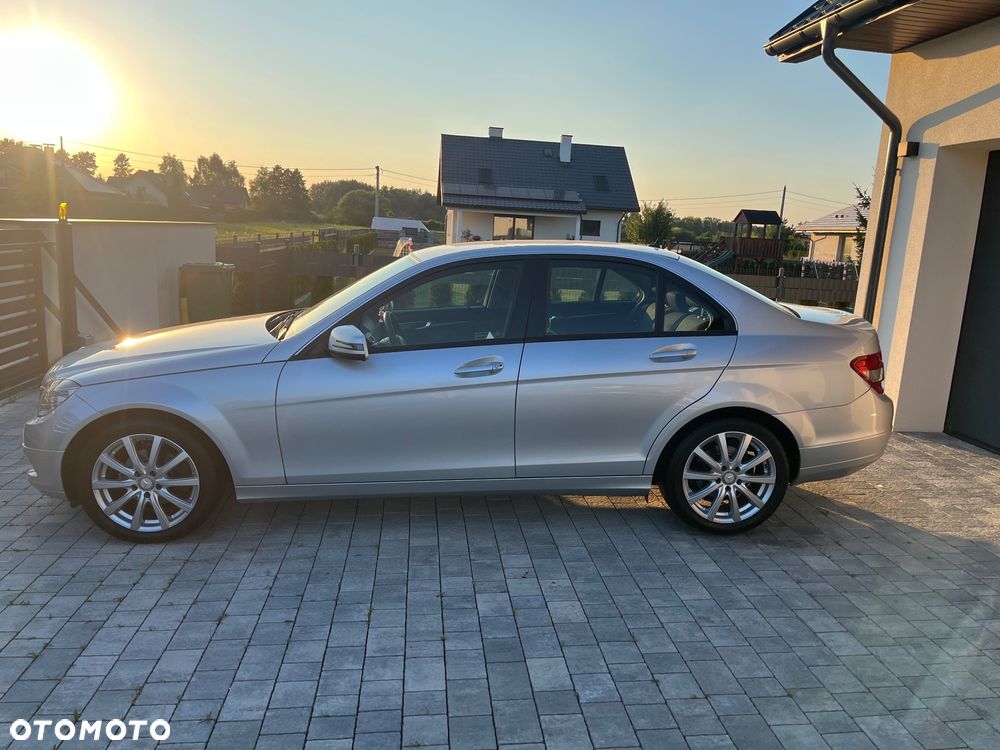Mercedes-Benz Klasa C - 33