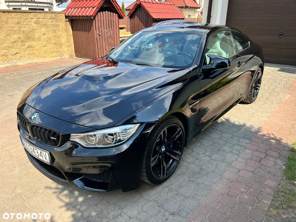 BMW M4 DKG - 3